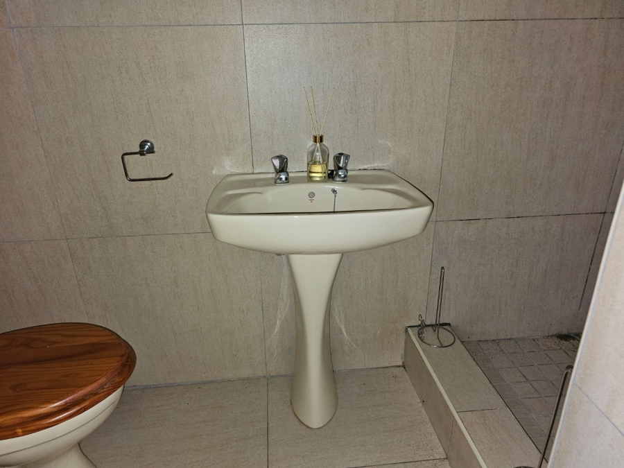 3 Bedroom Property for Sale in Dana Bay Western Cape